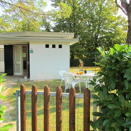 Villa Comfy Near The Bibione