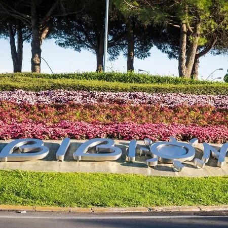 Comfy Villa With Charming Garden * Bibione