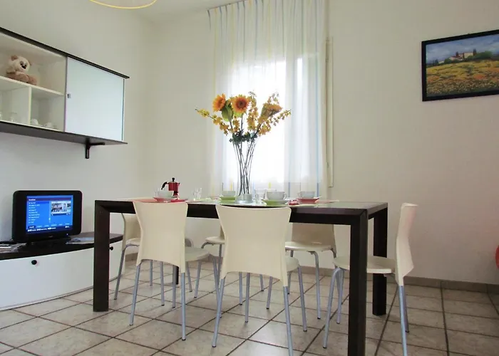 Comfy Near The 비비오네